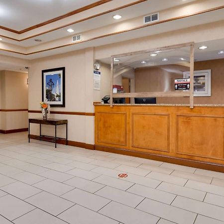 Best Western Executive Inn - Latta Berrys Crossroads Eksteriør bilde
