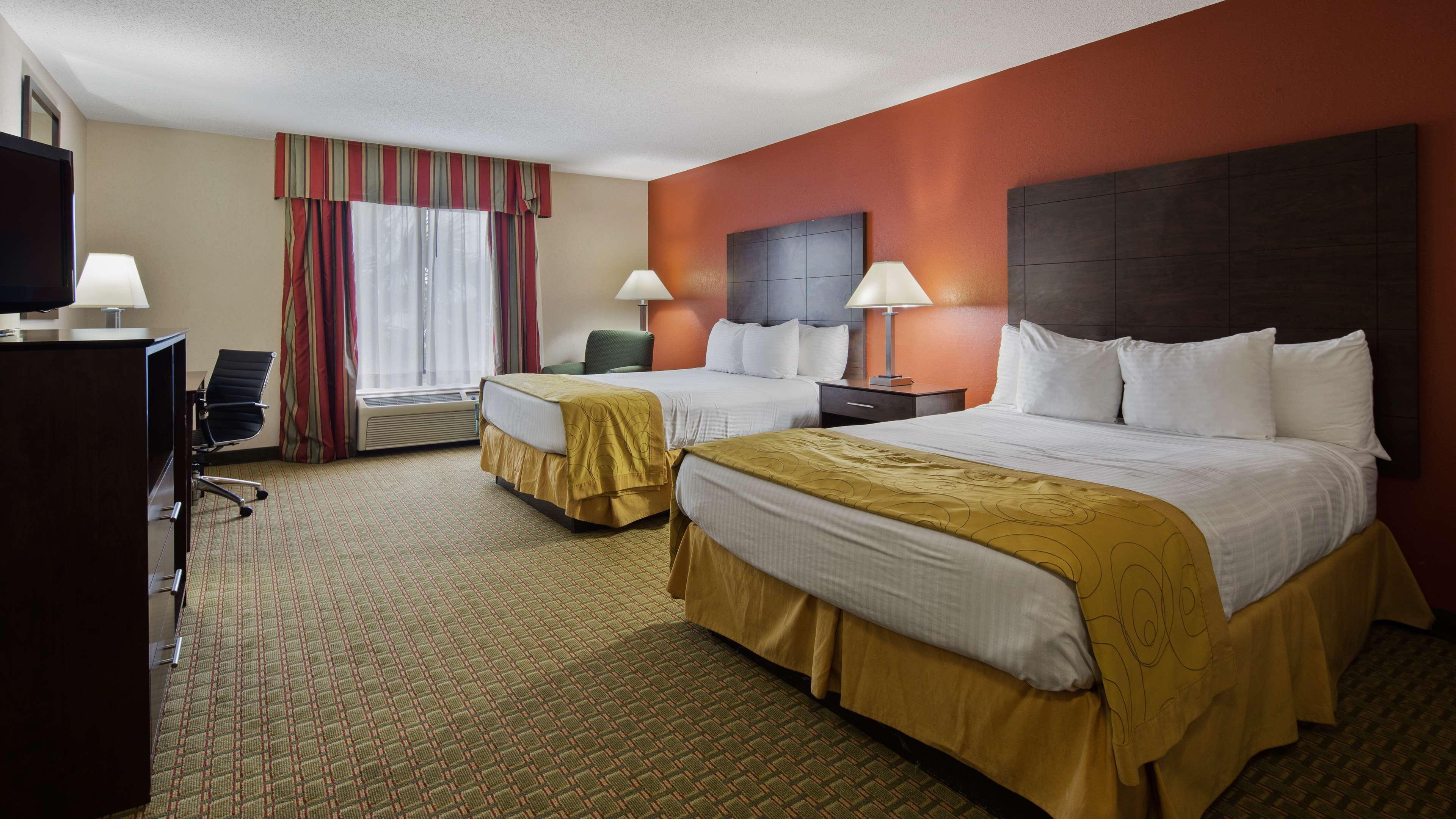 Best Western Executive Inn - Latta Berrys Crossroads Eksteriør bilde