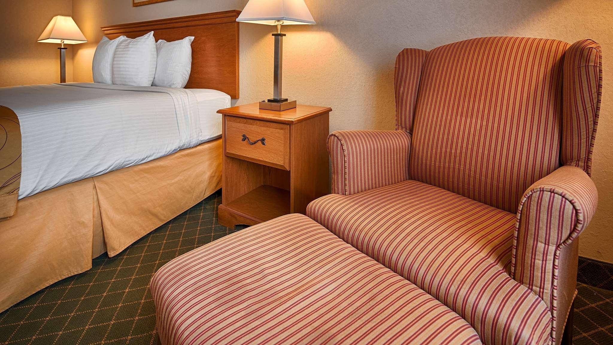 Best Western Executive Inn - Latta Berrys Crossroads Eksteriør bilde