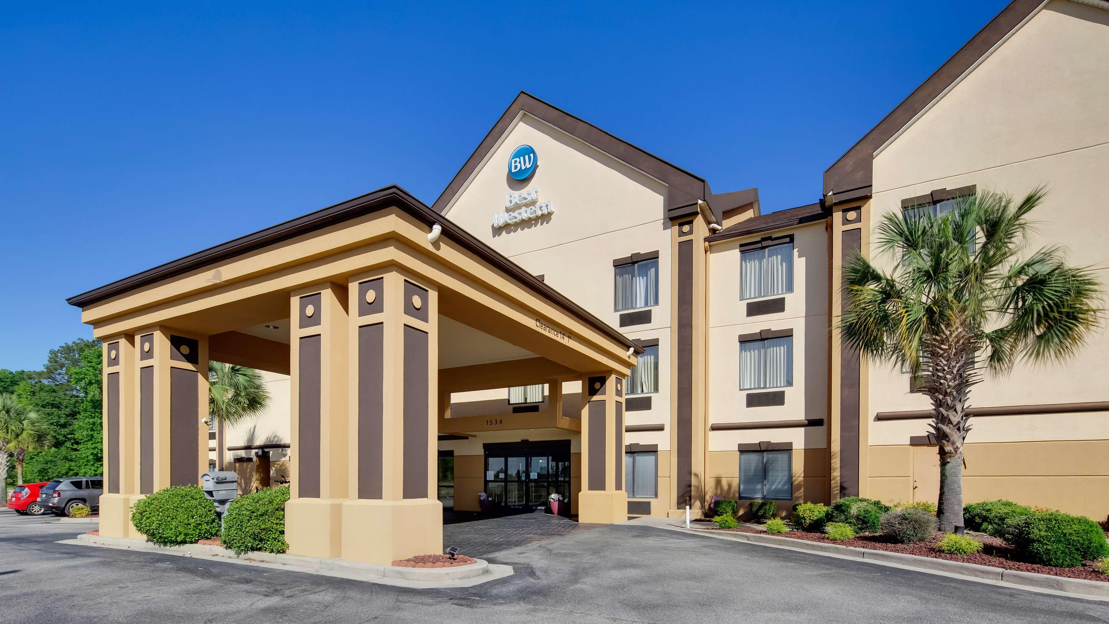 Best Western Executive Inn - Latta Berrys Crossroads Eksteriør bilde